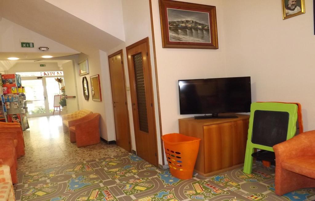 Hotel La Vela Bellaria-Igea Marina Exteriör bild