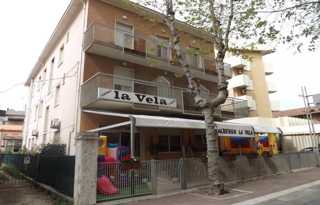 Hotel La Vela Bellaria-Igea Marina Exteriör bild