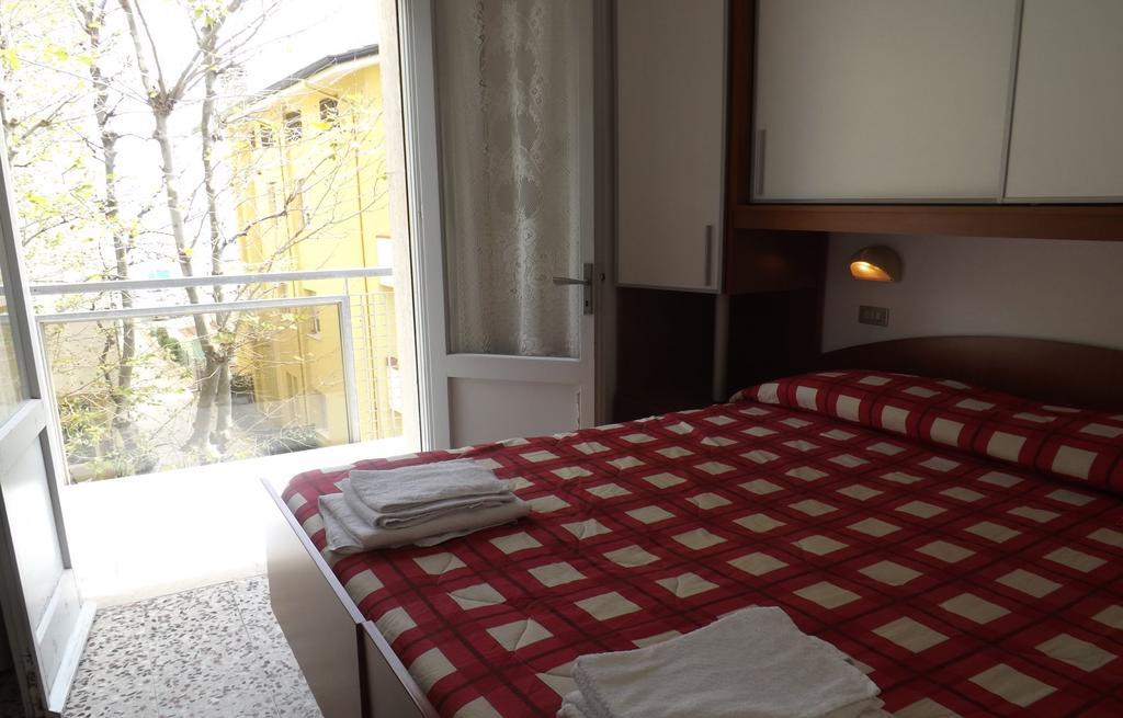 Hotel La Vela Bellaria-Igea Marina Rum bild